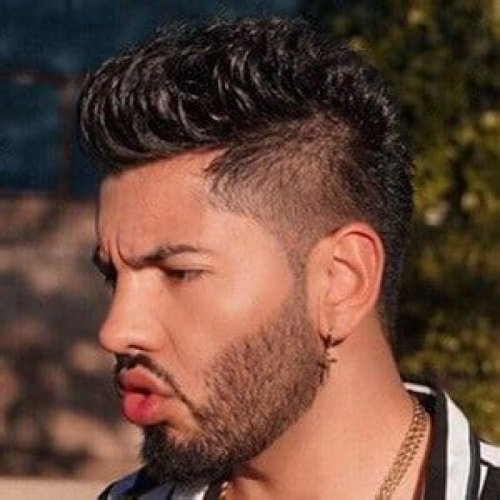Aaron Echeverria