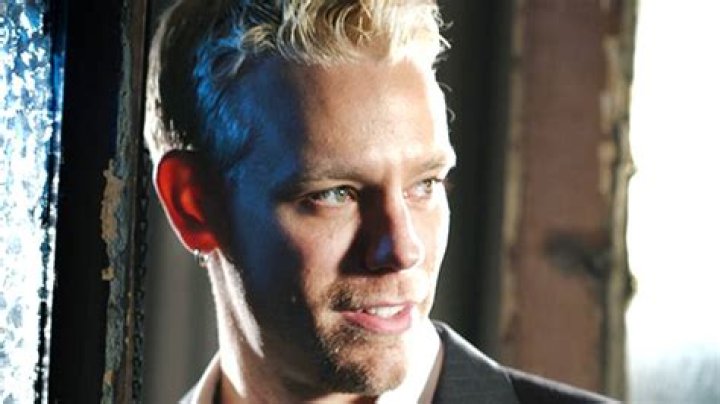 Adam Pascal