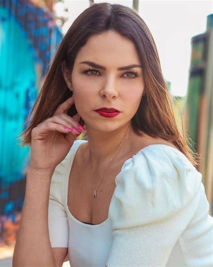 Alejandra Robles Gil