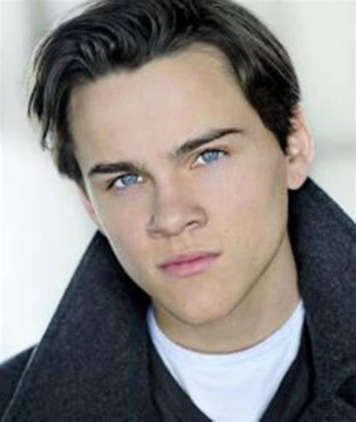 Alex Neustaedter