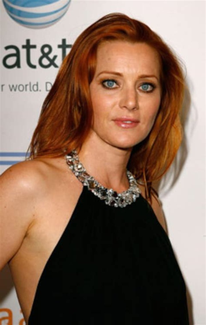 Angela Featherstone Angela Featherstone