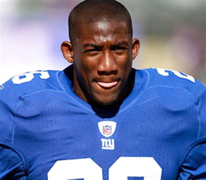 Antrel Rolle