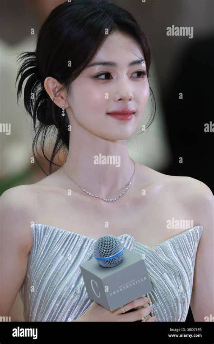 Bai Lu Chinese Actress