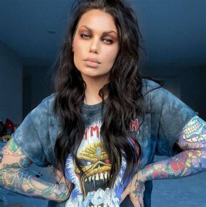 bailey sarian net worth