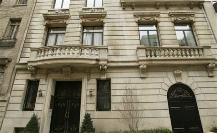 bob guccione mansion