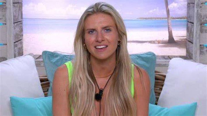 Chloe Burrows Love Island Chloe Burrows Love Island
