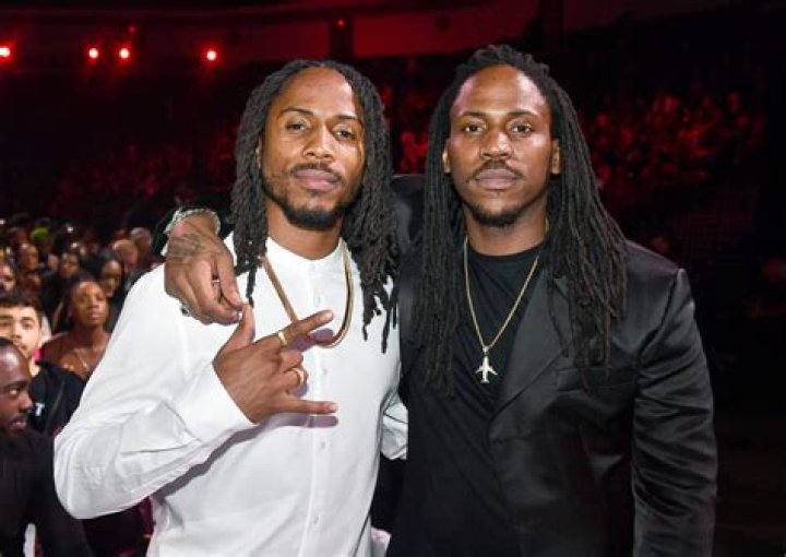 D Smoke &amp; SiR Perform &ldquo;Let Go&rdquo; And &ldquo;Black Habits&rdquo; | BET Awards 20 - Black Habits