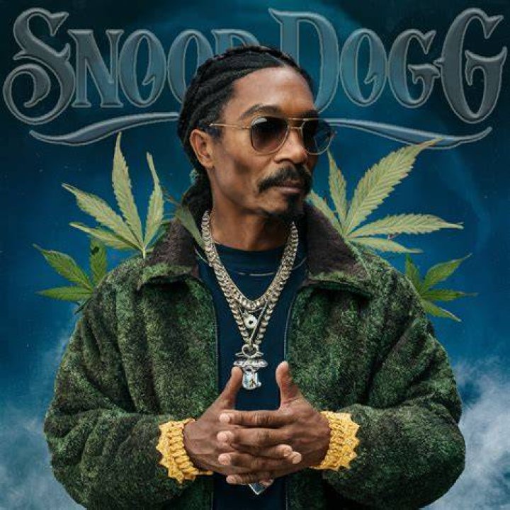 D Smoke &amp; Snoop Dogg - Gaspar Yanga (Official Video) - Black Habits