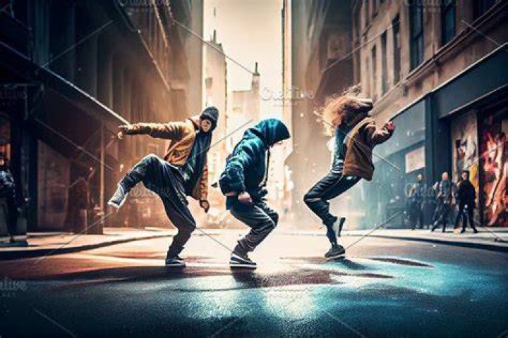 Dancing In The Street - The Struts - soundtrack from the chi season 4 episode 7