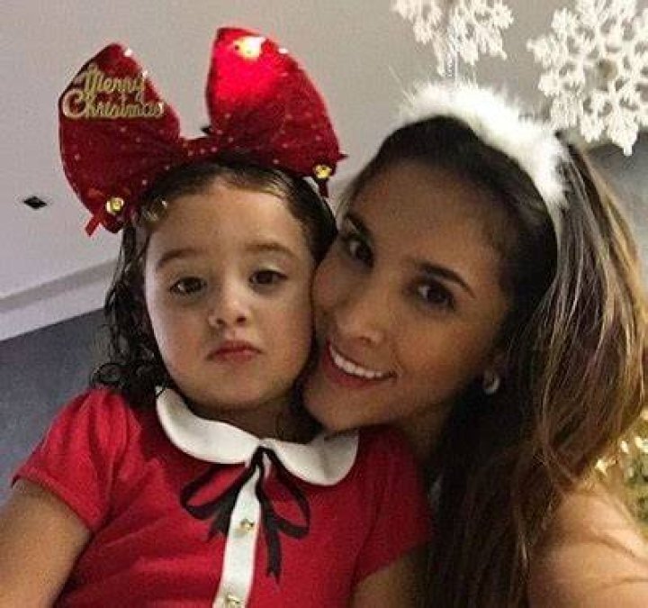 Daniela Ospina during her Christmas vacation with her family