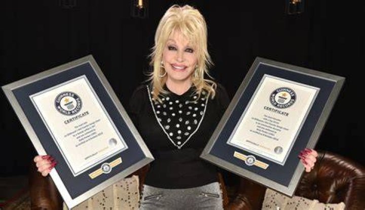dolly parton achievements