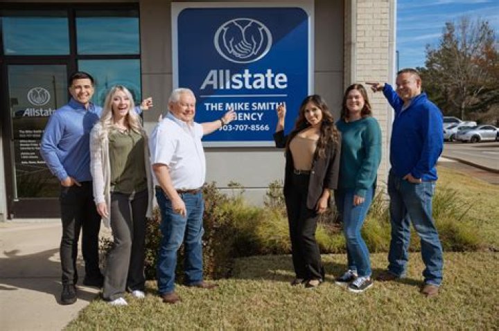 Dot-Marie Jones Allstate Dot-Marie Jones Allstate