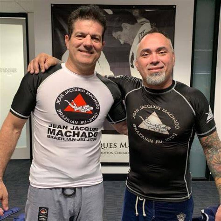 Eddie Bravo Jiu-Jitsu Innovation Eddie Bravo Jiu-Jitsu Innovation
