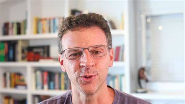 Eduardo Moreira