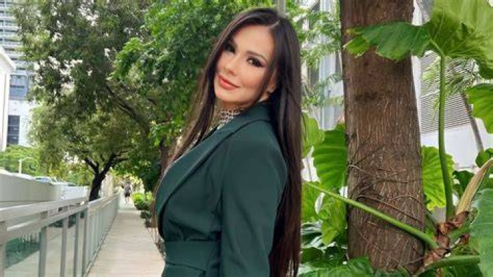 Esperanza Gomez Impact