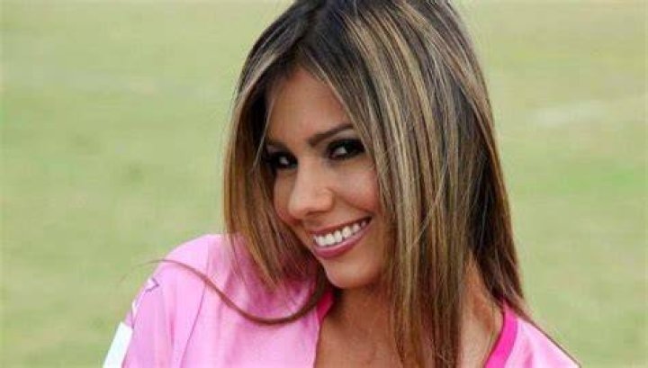 Esperanza Gomez Personal Life