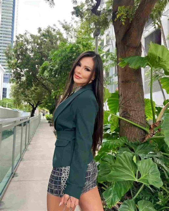 Esperanza Gomez Philanthropy