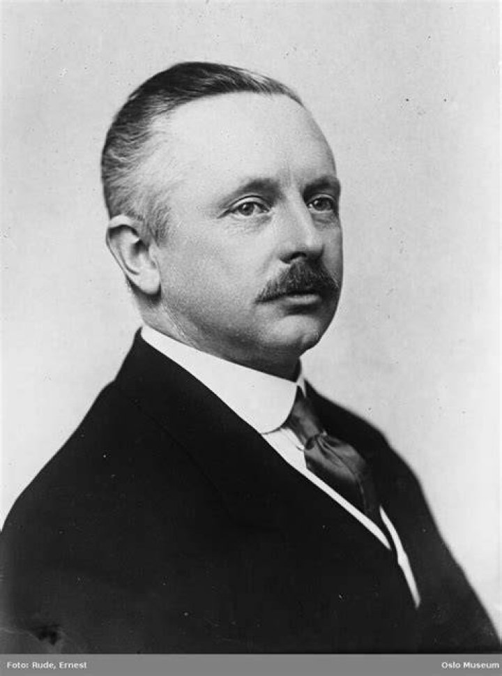 Hans Clarin Hovind Mustad