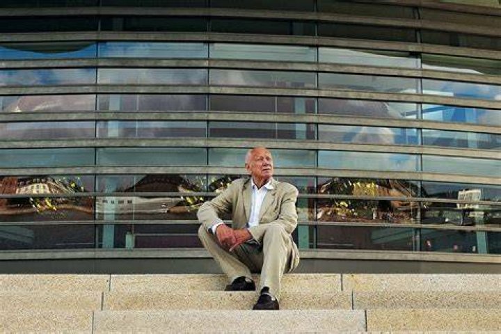 Henning Larsen