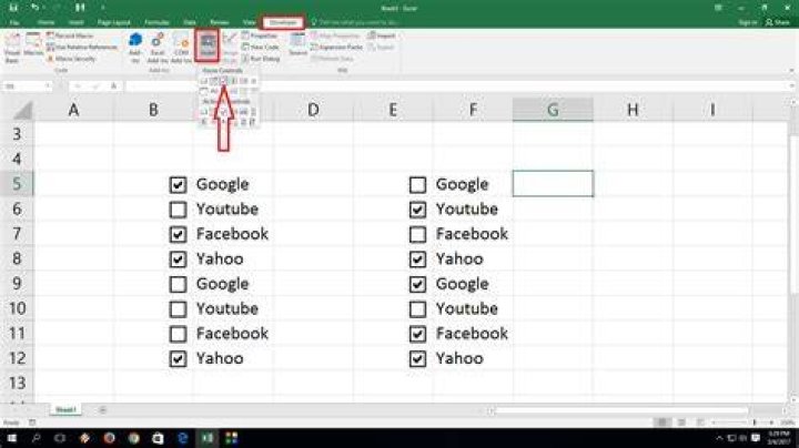 How to add check boxes in Word