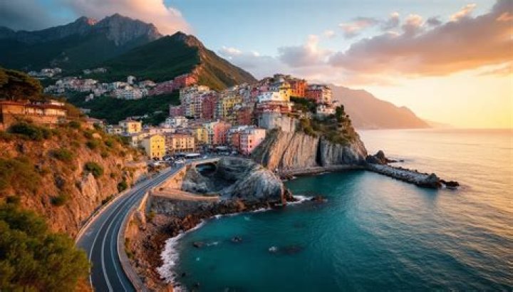 Italy's far-right prime minister Giorgia Meloni could see her support undercut by a proposal to introduce a minimum wage in the country