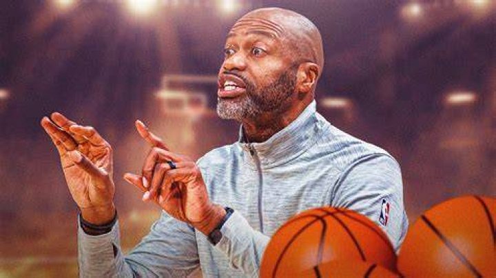 Jamahl Mosley coaching contracts Jamahl Mosley coaching contracts
