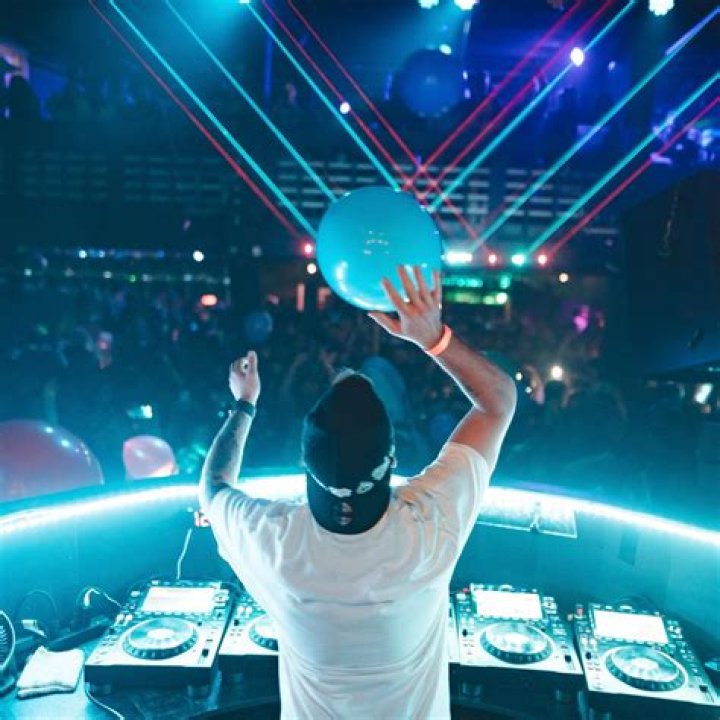 Jauz's Photo