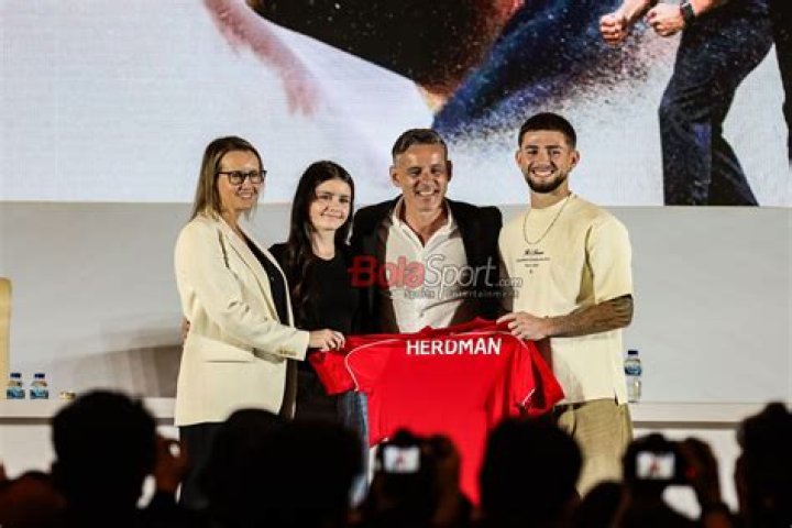 John Herdman Children: Meet His Son Jay And Daughter Lilly Herdman John Herdman Children