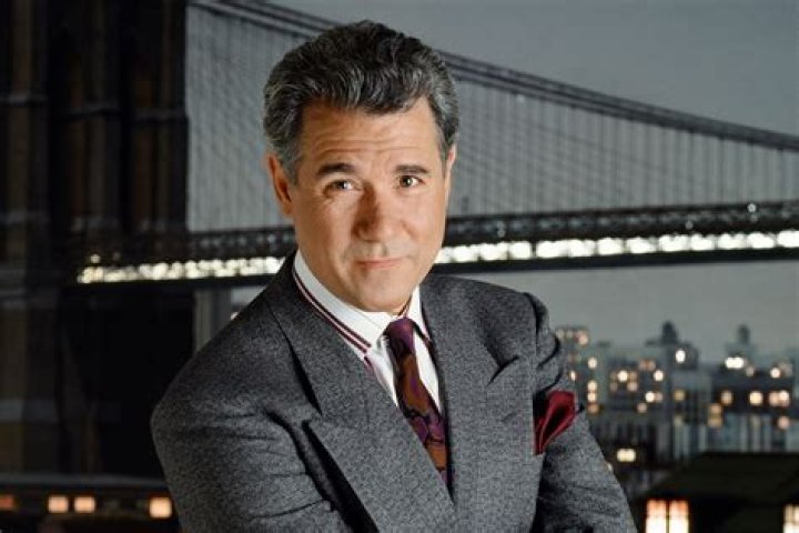 John Larroquette
