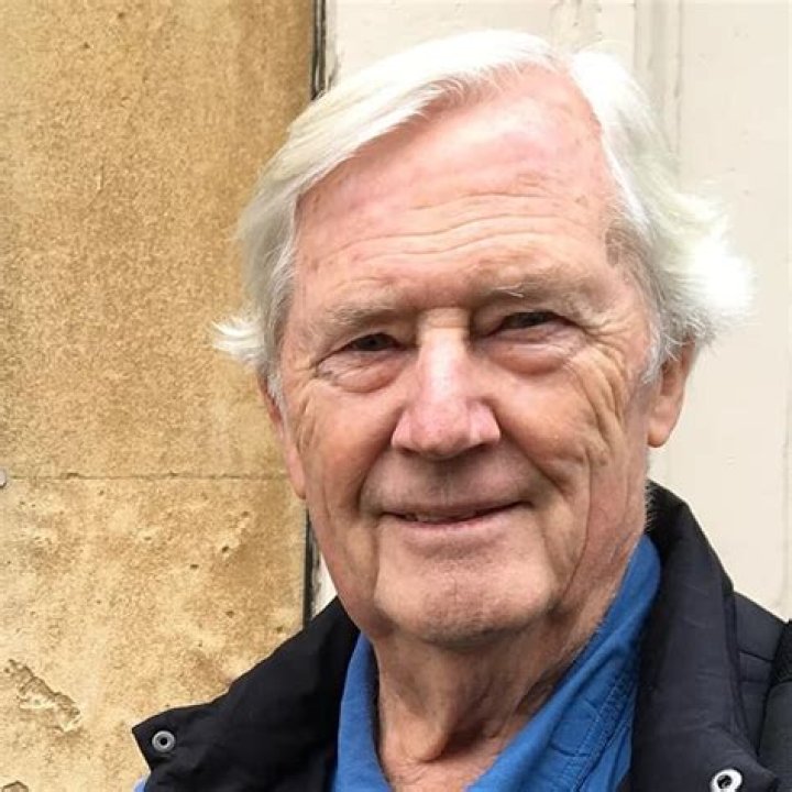 John Menadue