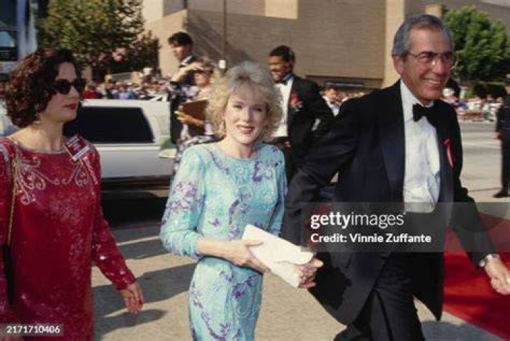 Julia Duffy Awards Julia Duffy Awards