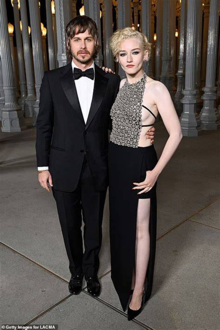 Julia Garner and her husband