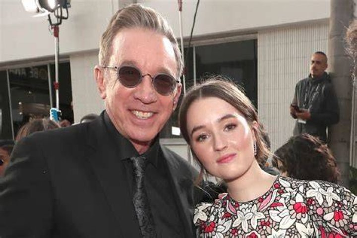 Kaitlyn Dever father