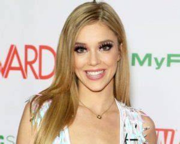 kali roses net worth