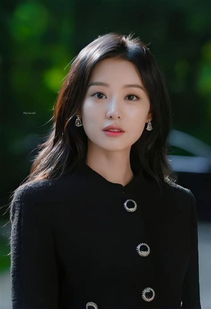 Kim JiWon