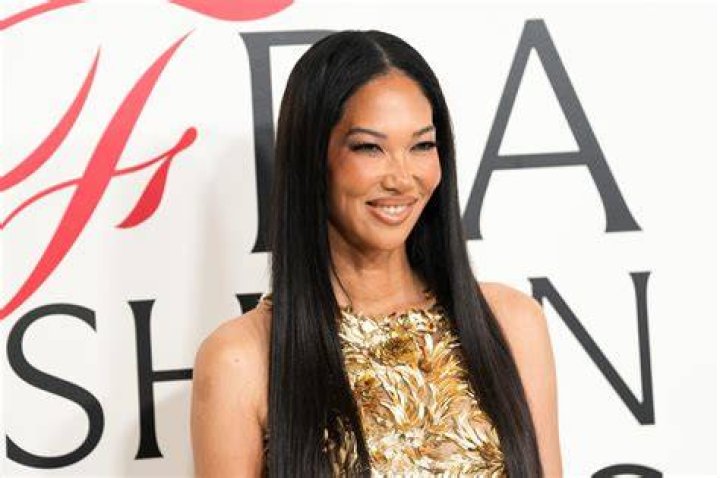 kimora lee simmons wealth