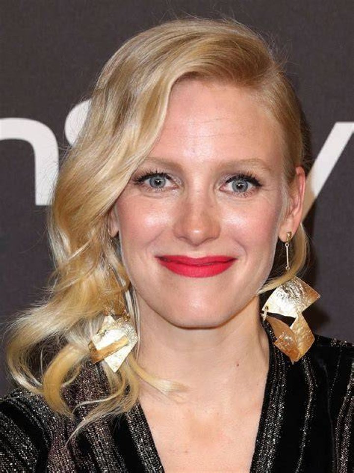 Laura Birn's Net Worth and Financial Status Laura Birn's Net Worth and Financial Status