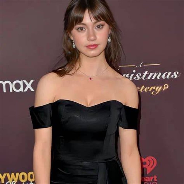 Lauren Donzis