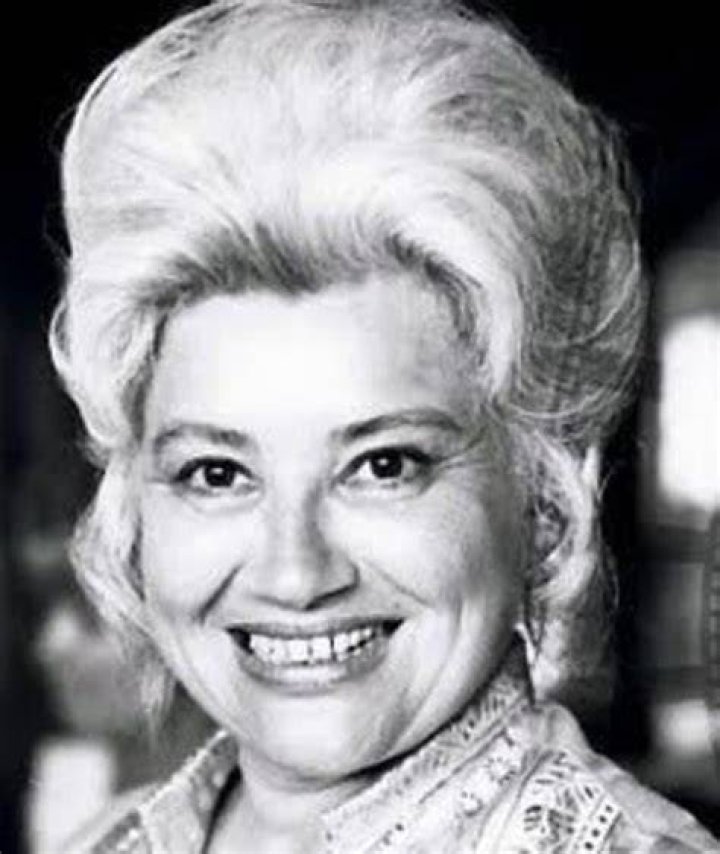 Lillian Adams