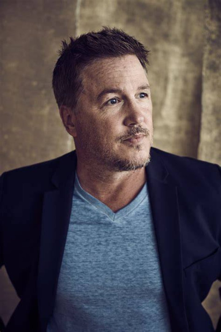 Lochlyn Munro's Financial Status and Wealth Accumulation