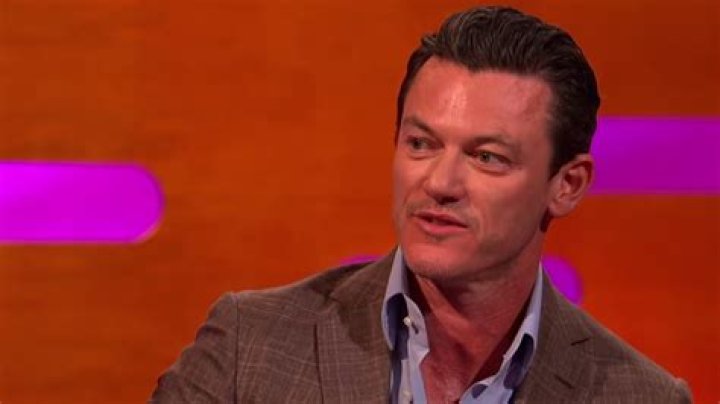 luke evans&rsquo; relationship
