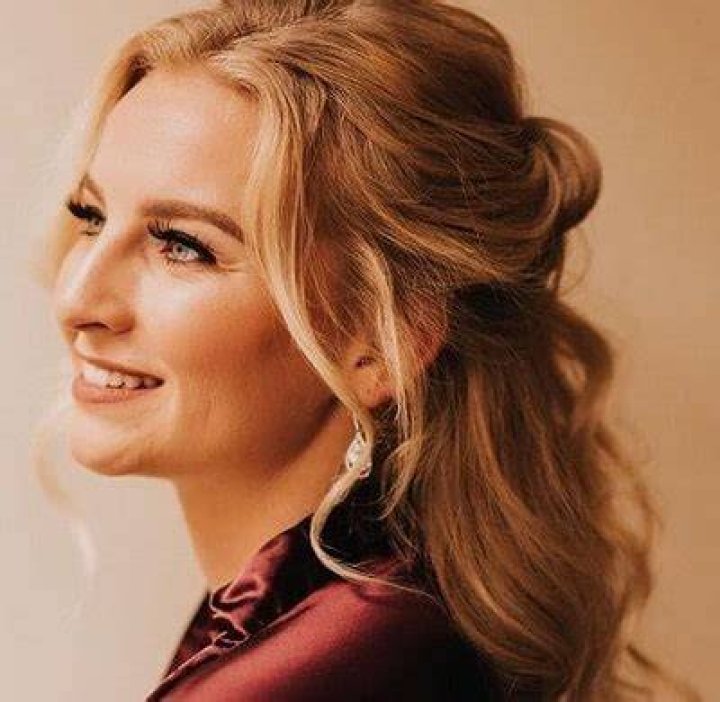 Mandy Hansen American actress, TV personality, and fisherwoman