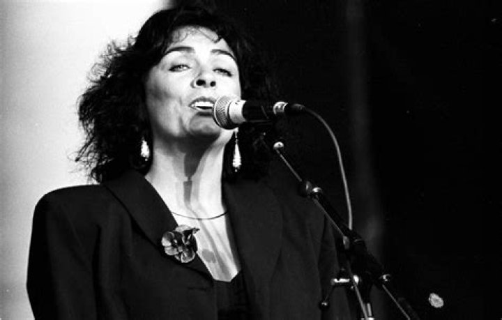 Mary Black Irish Singer