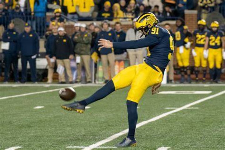 Michigan Brad Dickey