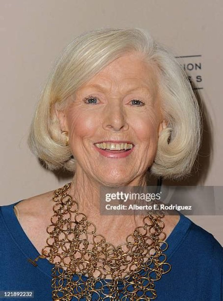 Mimi Cozzens