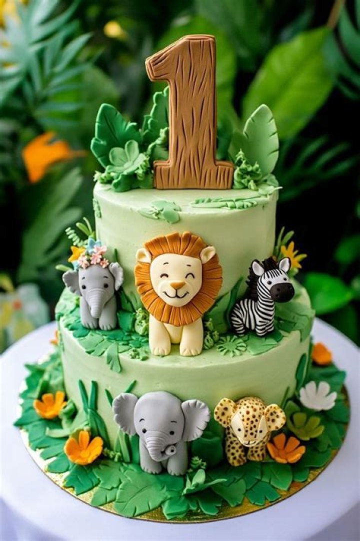 One year birthday cake One year birthday cake