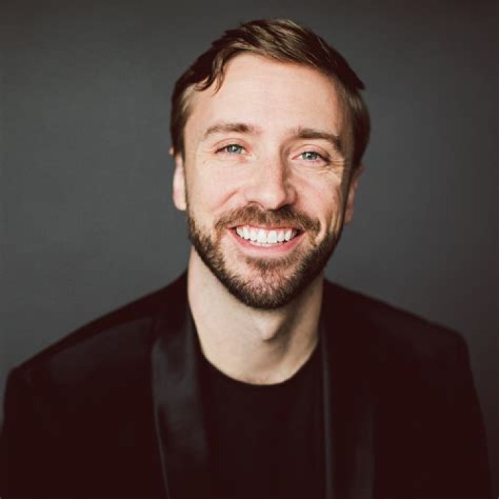 Peter Hollens