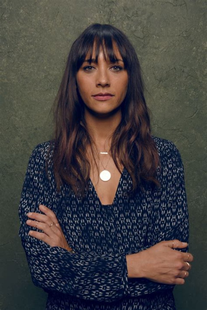 Rashida Jones hot