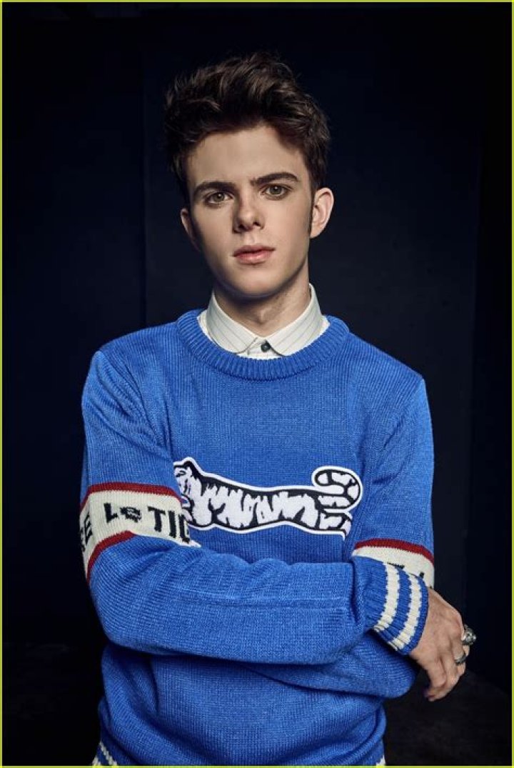 Reed Horstmann Discovered Acting Was a Career in a Hilarious Way | 10 Fun Facts, Reed Horstmann, The Expanding Universe of Ashley Garcia | Just Jared Jr.