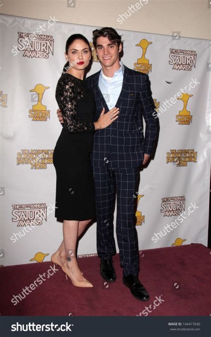 rj mitte awards